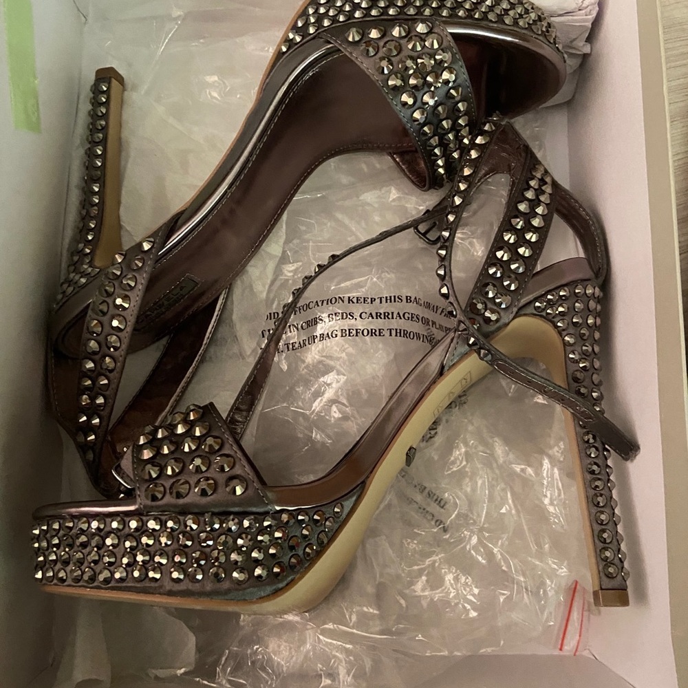Carvela Genna Silver Studded Platform Heels - Picture 4 of 7